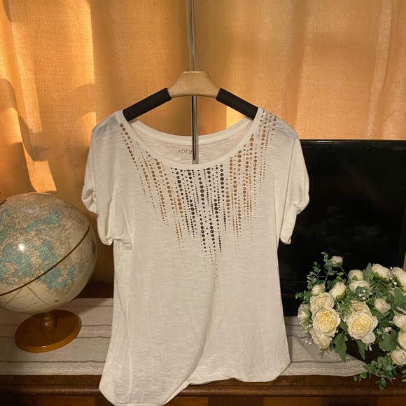 Apt. 9 Cream Embellished Short Sleeve Top - Picture 1 of 3